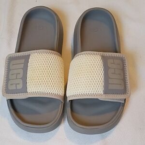 Ugg Youth Slide Sandals